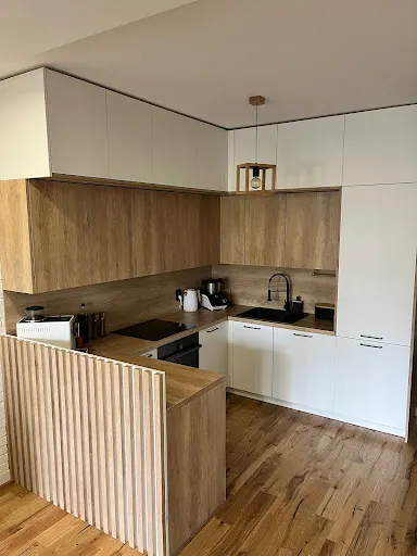 Kuchnie BIAŁY DANIEL - meble na wymiar